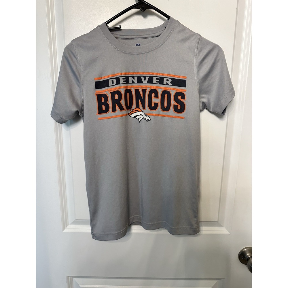 NFL Denver Broncos M 10/12 Boys T-shirt